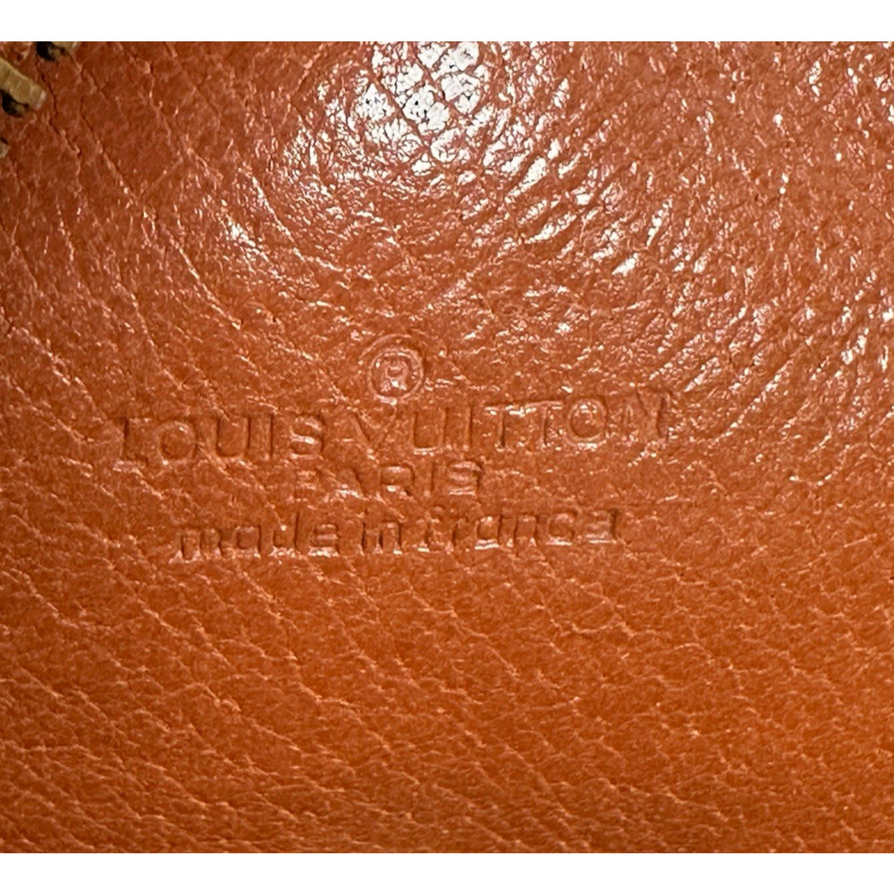 Louis Vuitton Sac Bandoulière Vintage Monogram Crossbody with Dust Bag - Picture 15 of 16